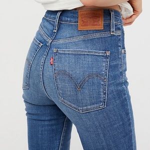 Blue Levi’s jeans